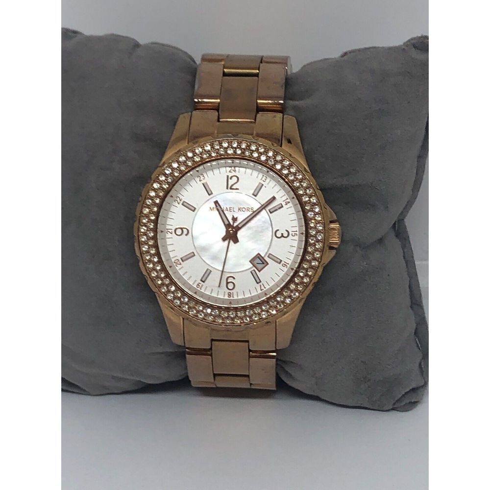 Michael Kors MK5403 Women's Stainless Steel Analog White Dial Quartz Watch LB171